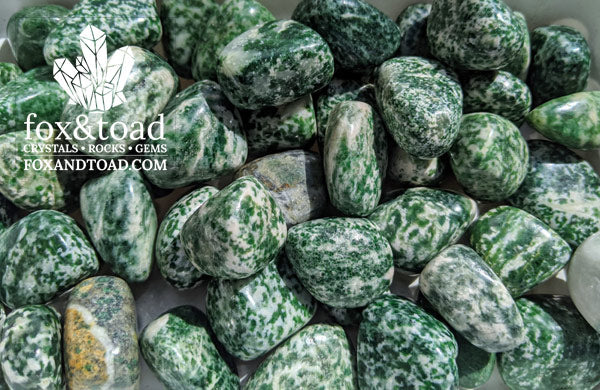 Serpentine, Spotted Tumbled Stones